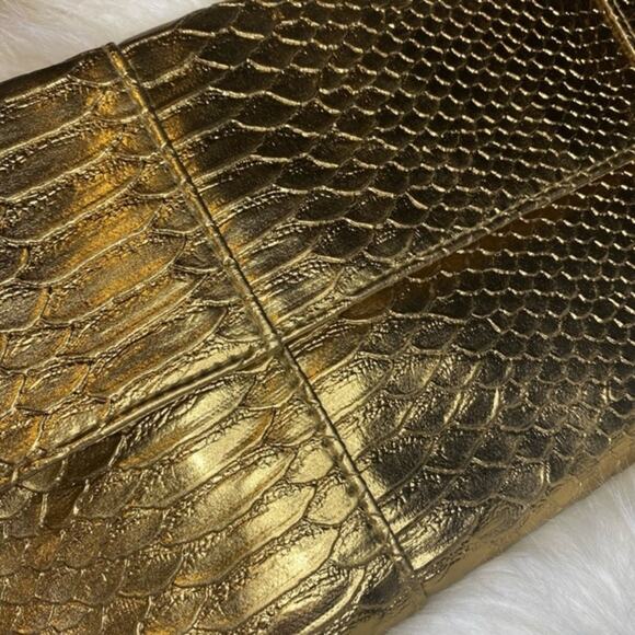Jessica McClintock Gold Faux Crocodile Clutch Shoulder Bag - Picture 6 of 8
